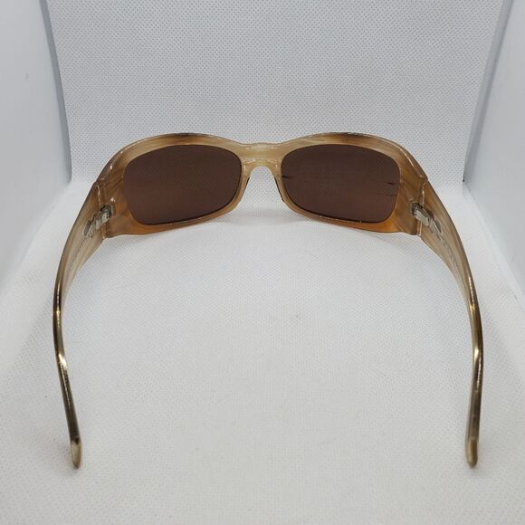 Maui Jim Tan Sunglasses - Picture 8 of 11
